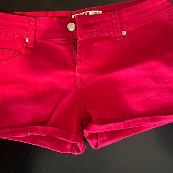 Red Jean shorts - Picture 5 of 5